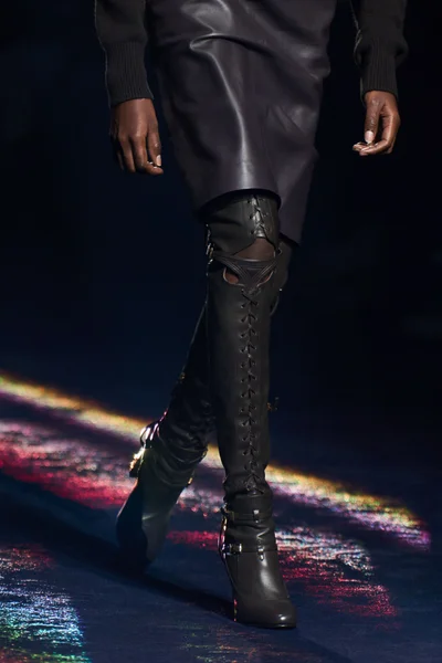 Look 66